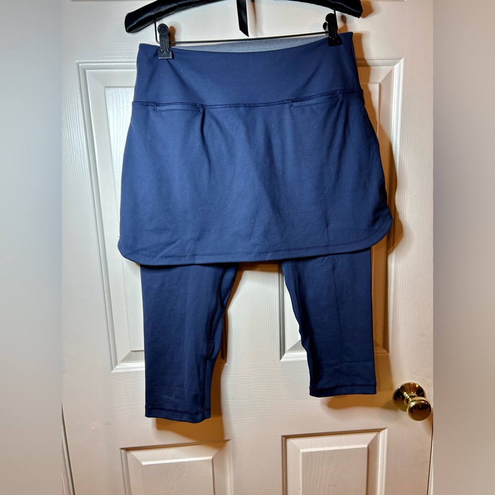 Peter Millar Skirt / Capri Leggings Women’s Large BlueStretch Active